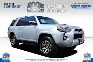 2017 Toyota 4Runner TRD Off-Road Premium JTEBU5JRXH5415795 2017 Toyota 4Runner TRD Off-Road Premium