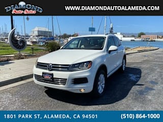 2011 Volkswagen Touareg TDI Sport WVGFK9BP7BD007392 2011 Volkswagen Touareg TDI Sport