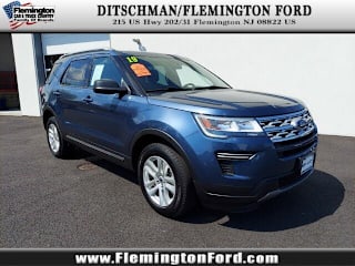 2019 Ford Explorer XLT 1FM5K8D81KGA34744 2019 Ford Explorer XLT