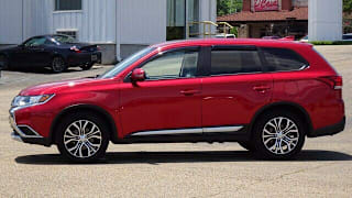 2017 Mitsubishi Outlander SE JA4AD3A31HZ060728 2017 Mitsubishi Outlander SE