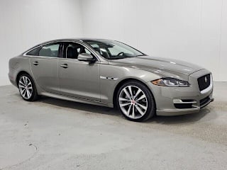 2017 Jaguar XJ R-Sport SAJWJ1CD0H8W09180 2017 Jaguar XJ R-Sport