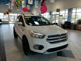 2017 Ford Escape SE 1FMCU9GDXHUD22613 2017 Ford Escape SE
