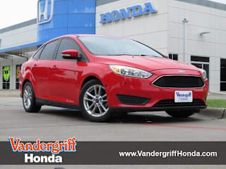 2016 Ford Focus SE 1FADP3F21GL272000 2016 Ford Focus SE