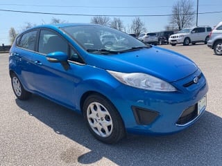 2013 Ford Fiesta 3FADP4EJ3DM207447 2013 Ford Fiesta
