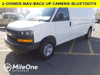 2018 Chevrolet Express Cargo 2500 1GCWGBFG0J1332084 2018 Chevrolet Express Cargo 2500