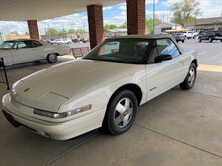 1990 Buick Reatta Base 1G4EC33C0LB904262 1990 Buick Reatta Base