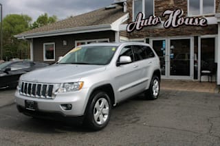 2011 Jeep Grand Cherokee Laredo 1J4RR4GG7BC736100 2011 Jeep Grand Cherokee Laredo