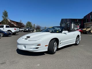 1998 Pontiac Firebird Trans Am 2G2FV32G5W2220897 1998 Pontiac Firebird Trans Am