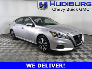 2021 Nissan Altima 2.5 SV 1N4BL4DV6MN327272 2021 Nissan Altima 2.5 SV
