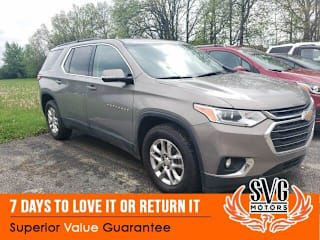 2019 Chevrolet Traverse LT Cloth 1GNEVGKWXKJ241196 2019 Chevrolet Traverse LT Cloth