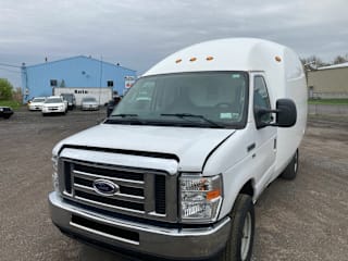 2013 Ford E-150 E 350 SD 2dr Commercial/Cutaway/Chassis 138 176 in 1FDWE3FL6DDA68635 2013 Ford E-150 E 350 SD 2dr Commercial/Cutaway/Chassis 138 176 in