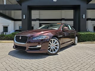 2016 Jaguar XJ SAJWA1C75G8V92451 2016 Jaguar XJ