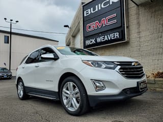 2018 Chevrolet Equinox Premier 2GNAXWEX0J6187586 2018 Chevrolet Equinox Premier