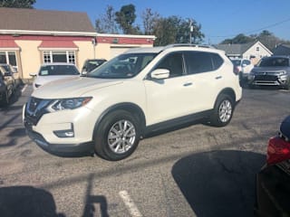 2019 Nissan Rogue 5N1AT2MV3KC741348 2019 Nissan Rogue