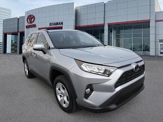 2019 Toyota RAV4 XLE JTMW1RFV7KD505818 2019 Toyota RAV4 XLE