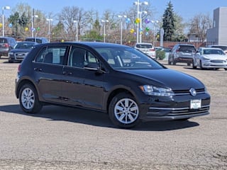 2018 Volkswagen Golf 1.8T S 3VWG17AU6JM282081 2018 Volkswagen Golf 1.8T S