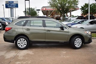 2019 Subaru Outback 2.5i 4S4BSABCXK3299560 2019 Subaru Outback 2.5i