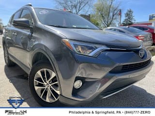 2018 Toyota RAV4 Hybrid LE JTMRJREV6JD178700 2018 Toyota RAV4 Hybrid LE