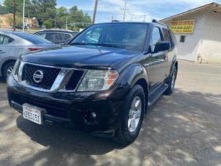 2011 Nissan Pathfinder SV 5N1AR1NN6BC608025 2011 Nissan Pathfinder SV