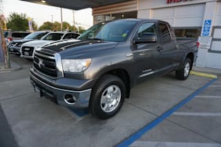 2011 Toyota Tundra Grade 5TFUY5F17BX160975 2011 Toyota Tundra Grade