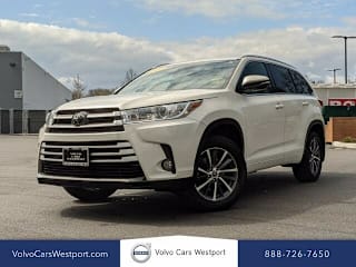 2018 Toyota Highlander XLE 5TDJZRFH5JS542656 2018 Toyota Highlander XLE