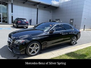 2018 Mercedes-Benz E-Class E 300 4MATIC WDDZF4KB1JA385078 2018 Mercedes-Benz E-Class E 300 4MATIC