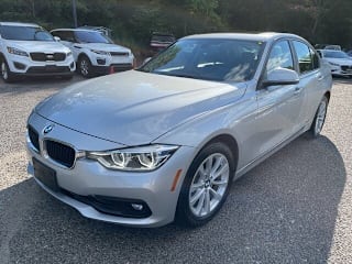2018 BMW 3 Series 320i xDrive WBA8E5G55JNU47816 2018 BMW 3 Series 320i xDrive