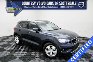 2021 Volvo XC40 YV4162UK8M2451176 2021 Volvo XC40