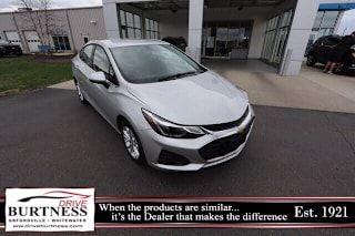 2019 Chevrolet Cruze LT 1G1BE5SM0K7111092 2019 Chevrolet Cruze LT