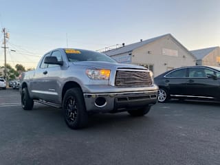2012 Toyota Tundra Grade 5TFUM5F13CX028311 2012 Toyota Tundra Grade