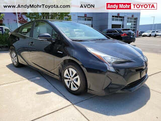 2018 Toyota Prius Four JTDKARFU7J3063097 2018 Toyota Prius Four