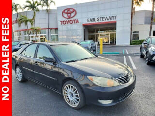2005 Toyota Camry XLE V6 4T1BF32K75U615096 2005 Toyota Camry XLE V6