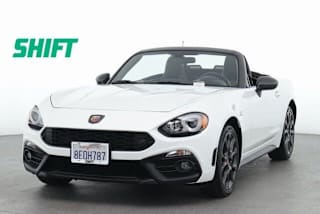 2018 FIAT 124 Spider Abarth JC1NFAEK3J0138215 2018 FIAT 124 Spider Abarth
