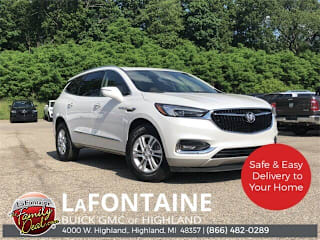 2018 Buick Enclave Essence 5GAEVAKW2JJ162594 2018 Buick Enclave Essence