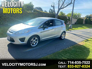 2013 Ford Fiesta Titanium 3FADP4FJ8DM140942 2013 Ford Fiesta Titanium