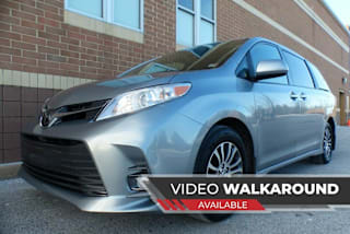 2018 Toyota Sienna XLE 8-Passenger 5TDYZ3DC4JS922106 2018 Toyota Sienna XLE 8-Passenger