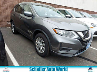 2018 Nissan Rogue S KNMAT2MV0JP542639 2018 Nissan Rogue S