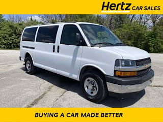 2019 Chevrolet Express Passenger LT 3500 1GAZGMFP8K1192255 2019 Chevrolet Express Passenger LT 3500