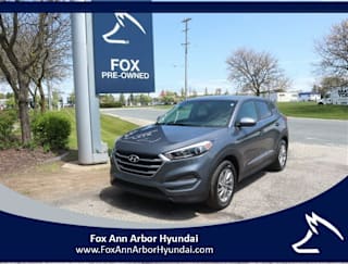 2018 Hyundai Tucson SE KM8J2CA43JU776940 2018 Hyundai Tucson SE