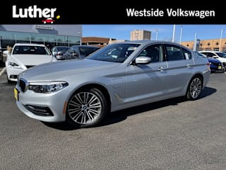 2019 BMW 5 Series 530e xDrive iPerformance WBAJB1C55KB376967 2019 BMW 5 Series 530e xDrive iPerformance