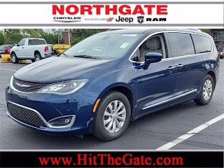2018 Chrysler Pacifica Touring L 2C4RC1BG4JR115304 2018 Chrysler Pacifica Touring L