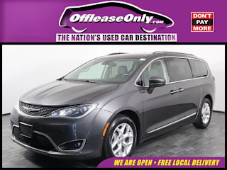 2018 Chrysler Pacifica Touring L Plus 2C4RC1EG0JR111102 2018 Chrysler Pacifica Touring L Plus