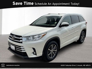 2017 Toyota Highlander XLE 5TDJZRFH1HS510975 2017 Toyota Highlander XLE