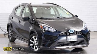 2019 Toyota Prius c JTDKDTB35K1622922 2019 Toyota Prius c