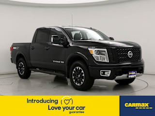 2018 Nissan Titan PRO-4X 1N6AA1E54JN527696 2018 Nissan Titan PRO-4X