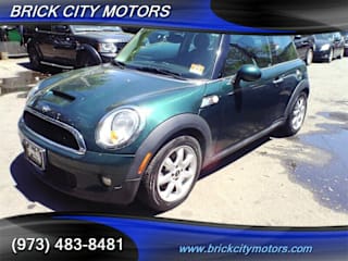 2007 MINI Cooper S WMWMF73507TV31723 2007 MINI Cooper S