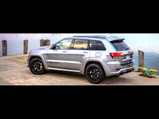 2019 Jeep Grand Cherokee 1C4RJFBG6KC665486 2019 Jeep Grand Cherokee
