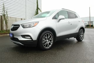 2019 Buick Encore Sport Touring KL4CJ1SB2KB735191 2019 Buick Encore Sport Touring