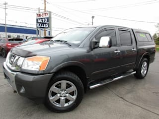2010 Nissan Titan SE 1N6AA0EC7AN313391 2010 Nissan Titan SE
