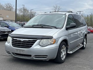 2005 Chrysler Town and Country 2C4GP54L25R601466 2005 Chrysler Town and Country